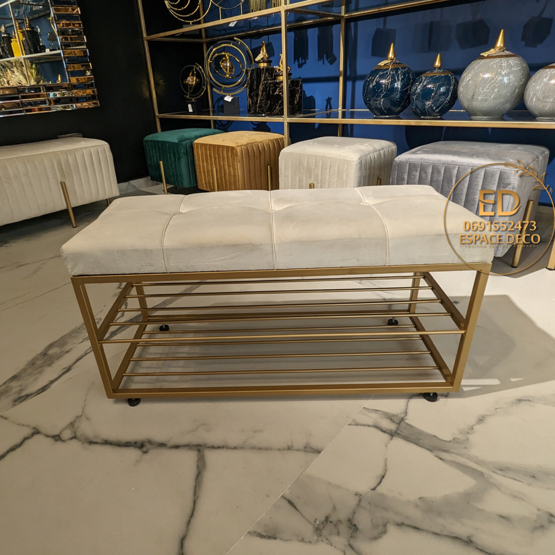 Organisateur chaussures L=80cm l=30cm H=45cm .