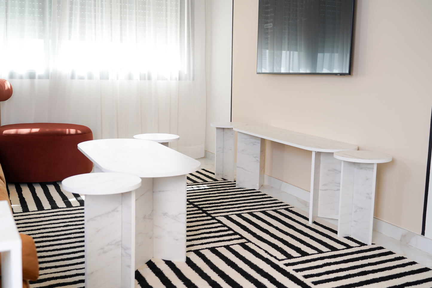 PACK TABLE ET MEUBLE TV NORDIC + 4 tables appoint