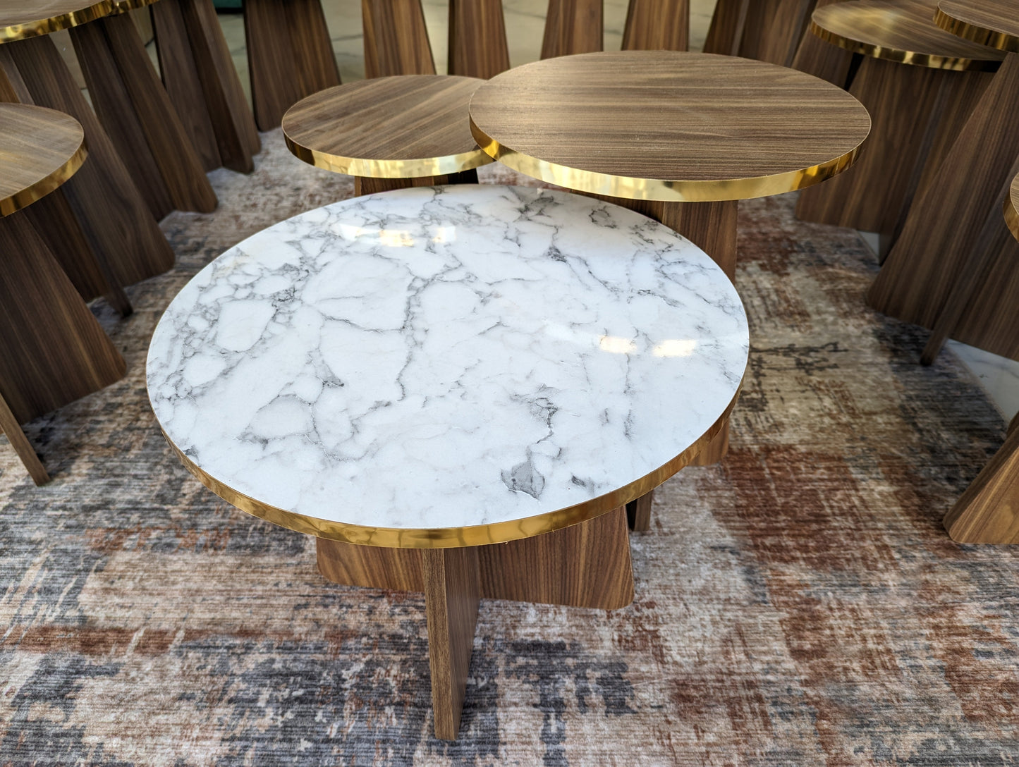 pack trio table rond + table de luxe